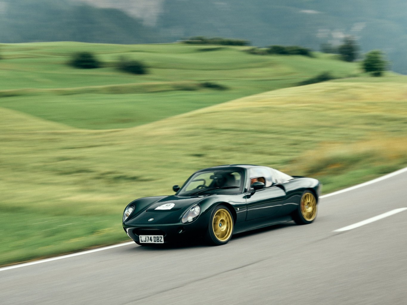 Wells Vertige St Moritz road trip